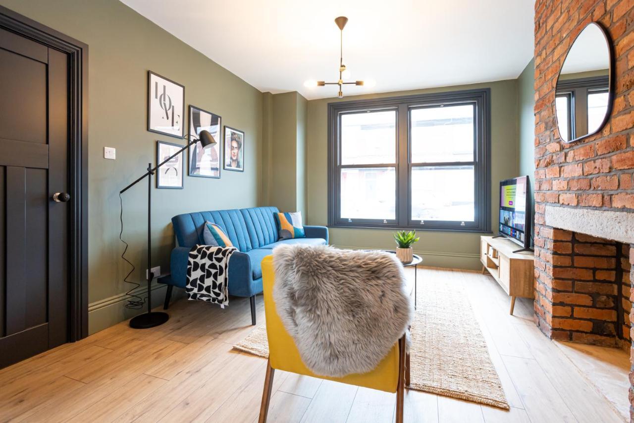 فيلا Stunning Scandi 3 Bed House In Manchester-Parking المظهر الخارجي الصورة