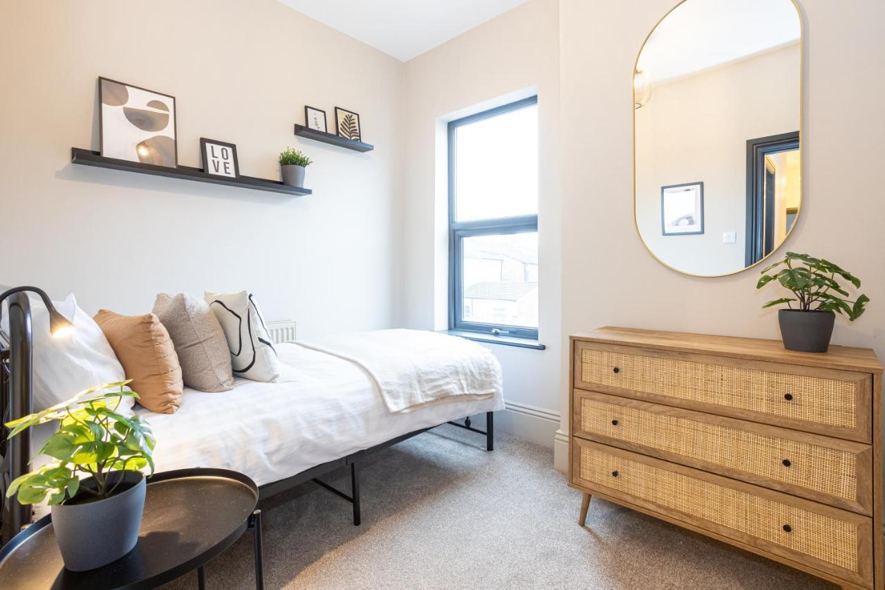 فيلا Stunning Scandi 3 Bed House In Manchester-Parking المظهر الخارجي الصورة